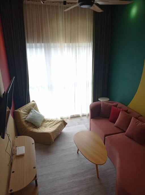 Cozyhome Unique Colourblock Kajang